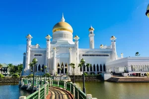 Omar Ali Saifuddin Mosque 1